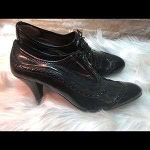 Franco Sarto patent wingtip bootie 8.5
